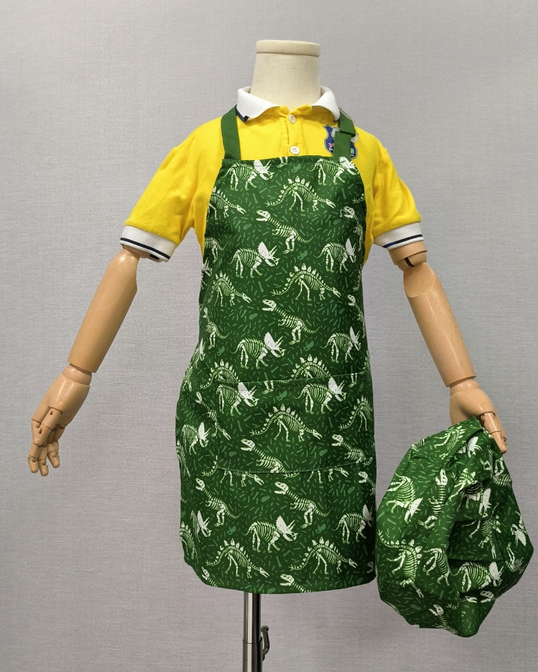 Green children's cute waterproof apron and hat