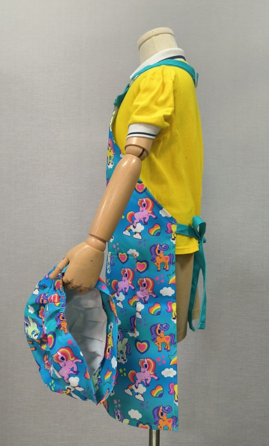 Blue children's cute waterproof apron and hat